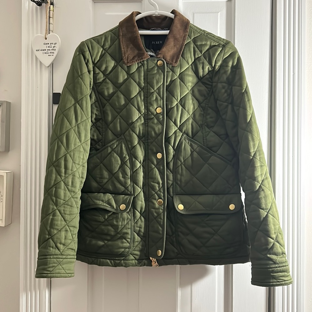 Army green quilted jacket